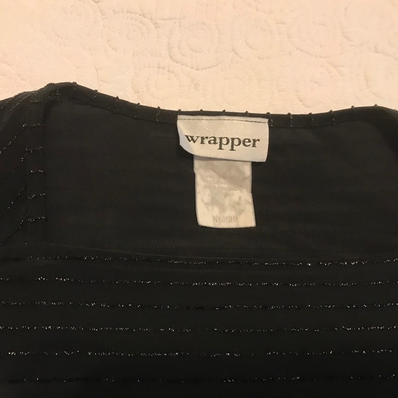 Elegant Wrapper sparkly striped black on black long sleeve top (M) - Picture 10 of 14